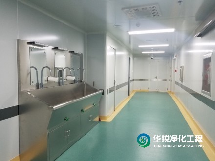 醫(yī)院凈化工程中地面采用什么材料比較好？